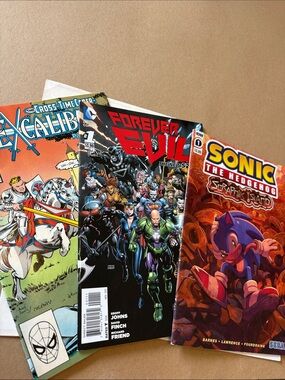 Set of 3 Comic Books — Excalibur,  Forever Evil, Sonic the Hedgehog 💥